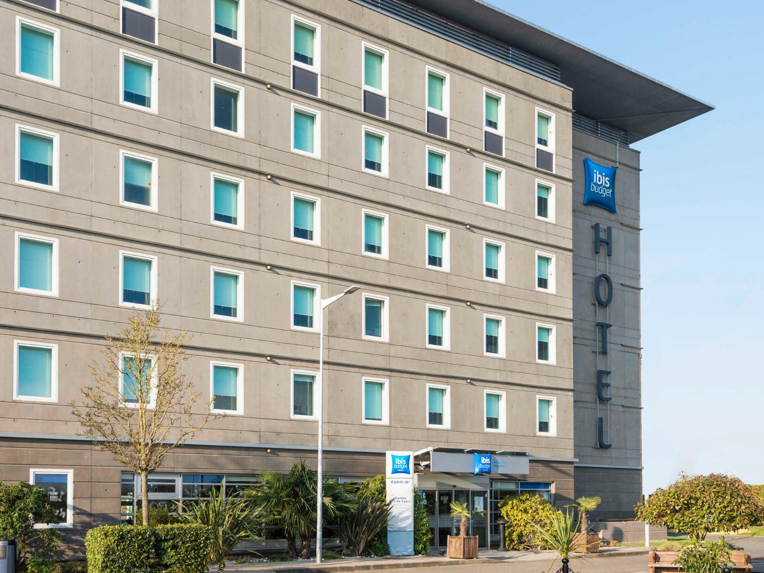 74 Rue De La Belle étoile 95700 Roissy En France