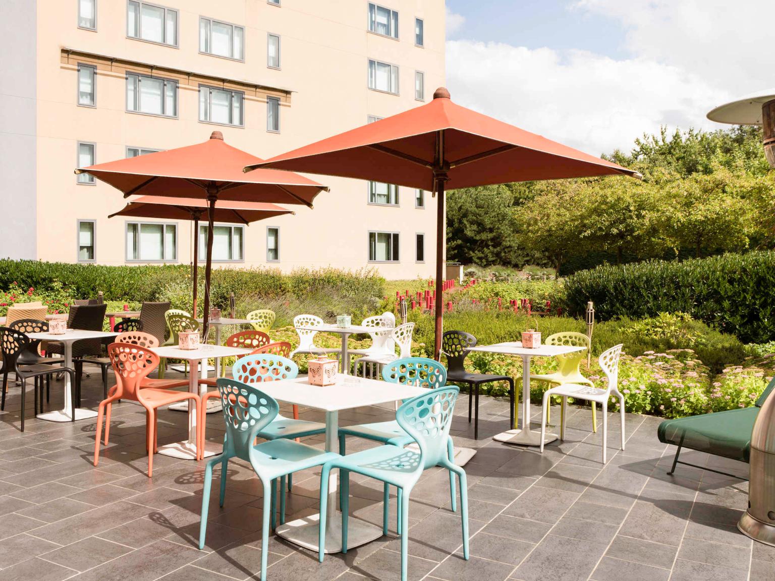 Novotel Suites Paris RoissyCDG Hôtel, 7 Allee du Verger 95700 Roissy