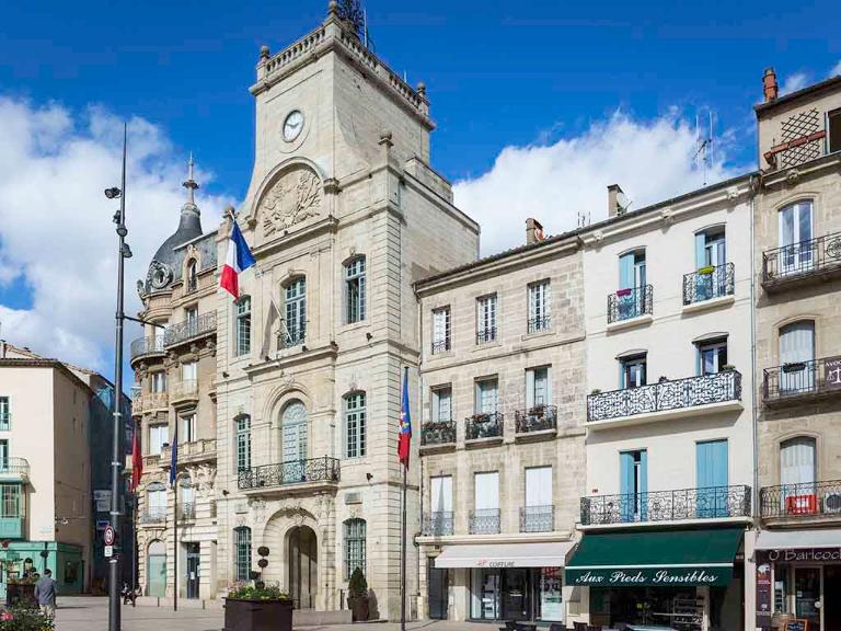 ibis budget Tours Centre Gare - Hôtel, 27 Rue Edouard Vaillant, 37000 TOURS  (France) - Adresse, Horaire