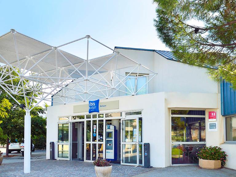 Ibis Budget Aubagne Les Paluds Agora Hotel Avenue Des Paluds Centre De Vie Agora Zi Les Paluds 13400 Aubagne Adresse Horaire