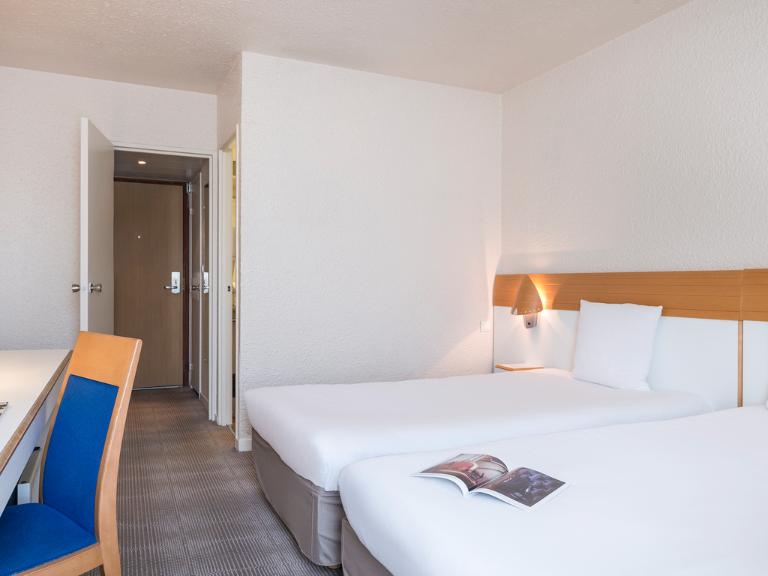 Novotel Paris Est 1 Avenue De La République 93170 Bagnolet Novotel Paris Est - Hôtel, 1 Avenue de la Republique 93170 Bagnolet