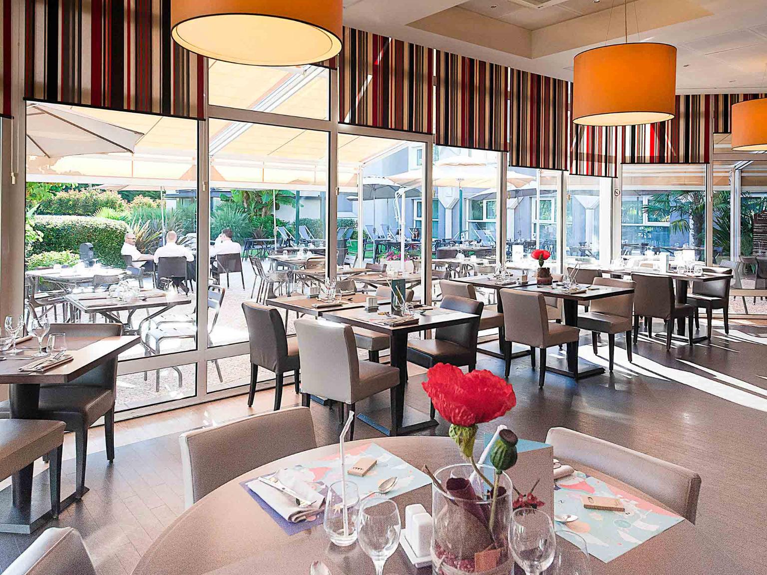 Novotel Clermont Ferrand 32 34 Rue Georges Besse