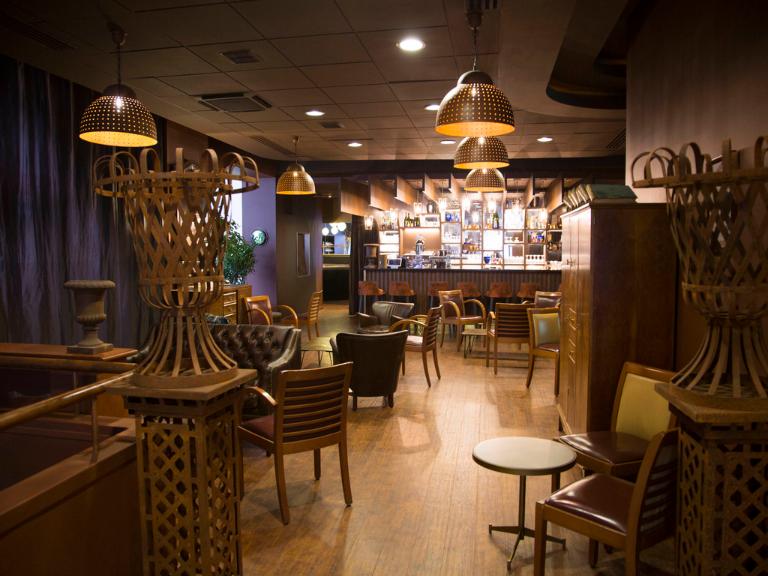 Hotel Ibis 2 Rue Cambronne 75015 Paris
