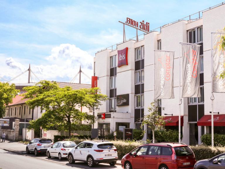 ibis Saint-Denis Stade Ouest - Hôtel, 20 rue Jules ...