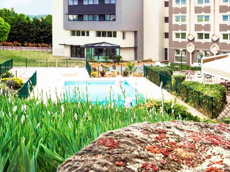 Novotel Clermont Ferrand 32 34 Rue Georges Besse
