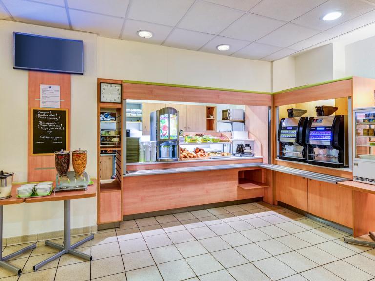 ibis budget Nanterre La Défense - Hôtel, 38 AVENUE GEORGES ...