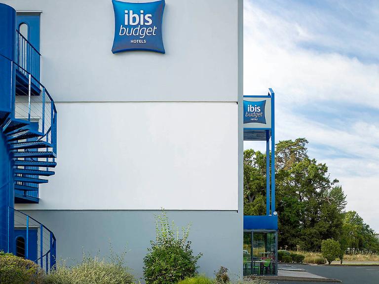 ibis budget Angers Parc des Expositions - Hôtel, Lieudit La Fauvelaie ...