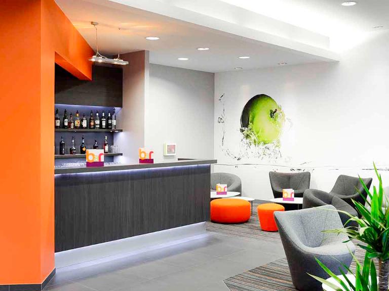 ibis Styles Caen Centre Gare - Hôtel, 52 quai Amiral ...