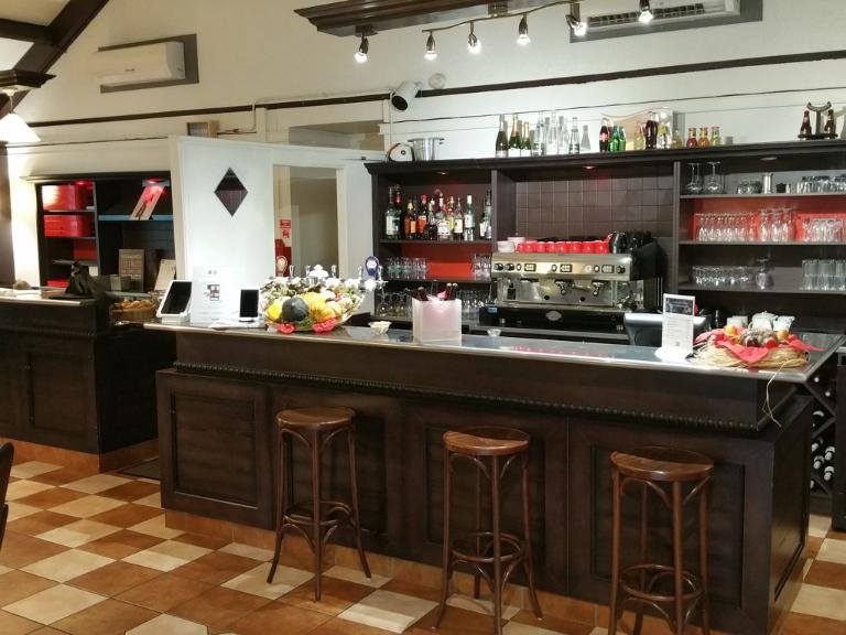 ibis Niort Marais Poitevin - Hôtel, 260, avenue de La ...